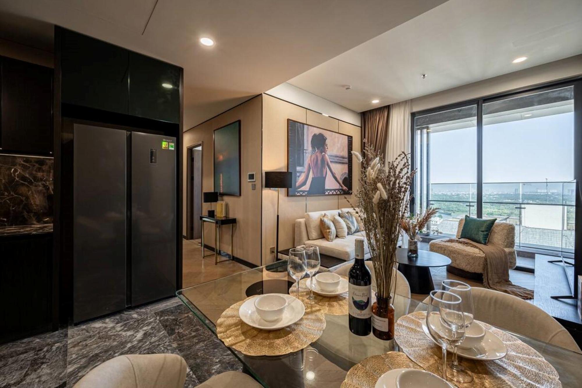 Lumiere Riverside - Luxury District 2 Apartamento *
