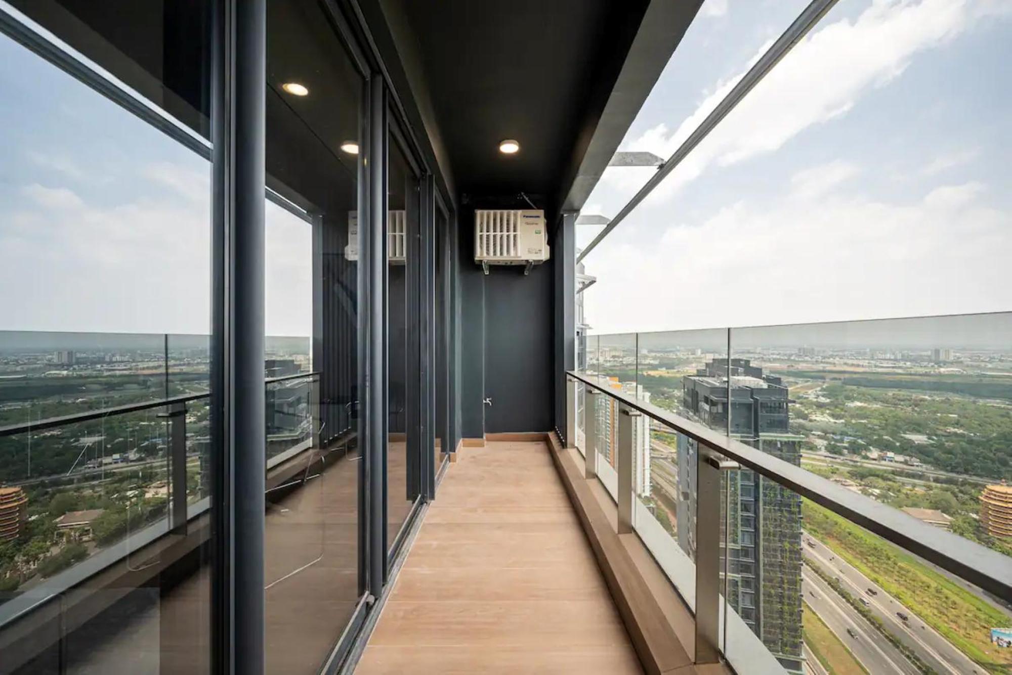 Lumiere Riverside - Luxury District 2 Apartamento